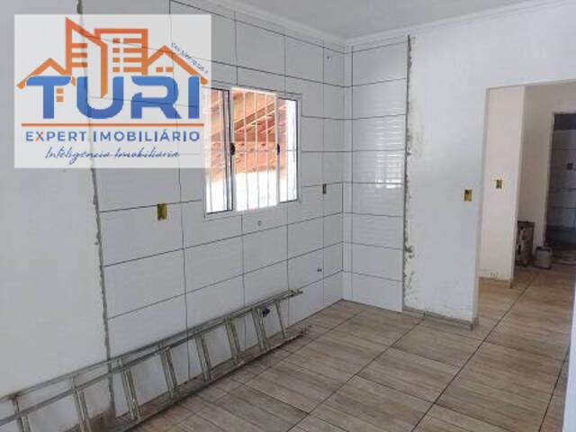Casa para Venda em Bragança Paulista - 4