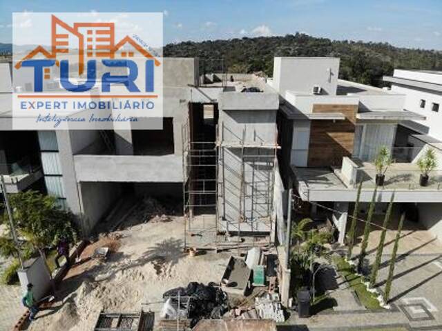 #1154 - Casa para Venda em Bragança Paulista - SP