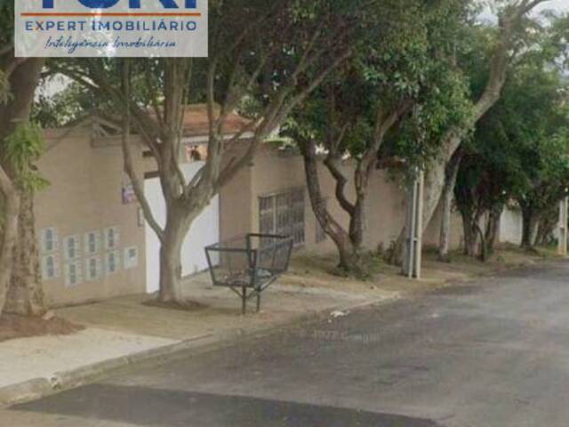 #1167 - Sobrado para Venda em Bragança Paulista - SP