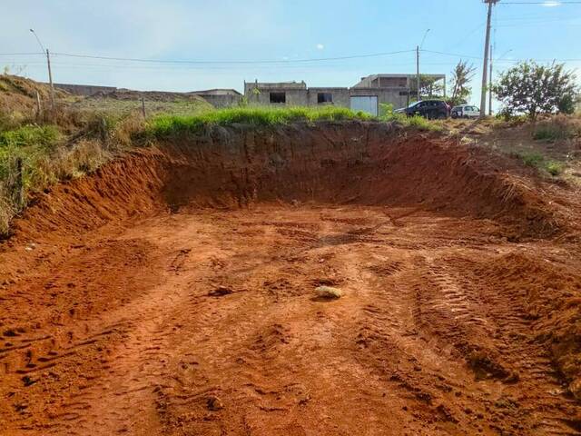 #1230 - Terreno para Venda em Bragança Paulista - SP