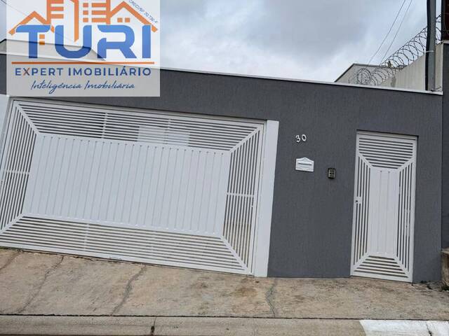 #1256 - Casa para Venda em Bragança Paulista - SP