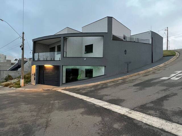 #1267 - Casa para Venda em Bragança Paulista - SP